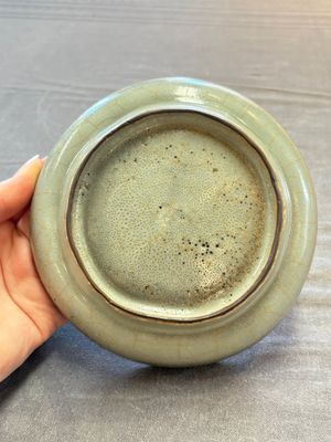 A Chinese guan-type dish, Yuan/Ming — photo 3