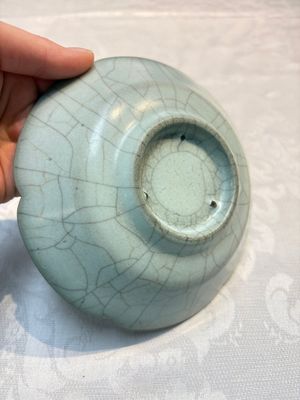 A Chinese Guan-type flower-shaped plate, 18th C. — photo 7