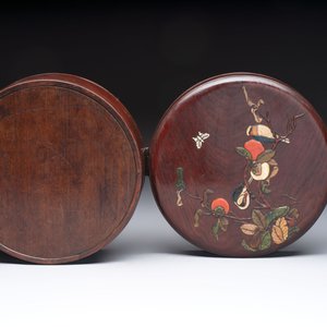 A Chinese hardstone and mother-of-pearl embellished huanghuali box, 19th C. — photo 8