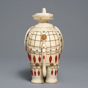 A Chinese hardstone-inlaid ivory model of an elephant, late 19th C. — 照片 5