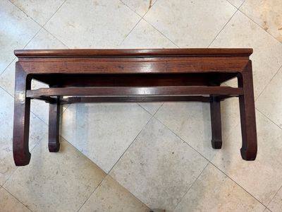 A Chinese hardwood low table with two famille rose plaques, Republic — photo 15
