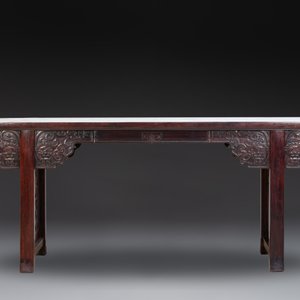 A Chinese hardwood recessed-leg altar table, 'qiaotouan', 19/20th C. — photo 3