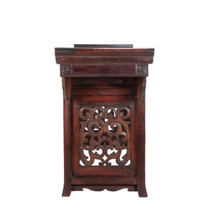 A Chinese hardwood recessed-leg altar table, 'qiaotouan', 19/20th C. — photo 6
