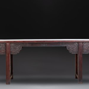 A Chinese hardwood recessed-leg altar table, 'qiaotouan', 19/20th C. — photo 7