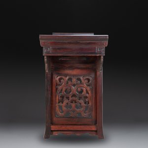 A Chinese hardwood recessed-leg altar table, 'qiaotouan', 19/20th C. — photo 9