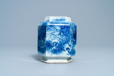 A Chinese hexagonal blue and white 'dragon' vase, 19th C.