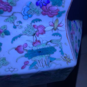 A Chinese hexagonal famille rose garden seat, 19th C. — 照片 8