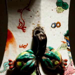 A Chinese hexagonal famille verte vase with buddhist lions, 19th C. — photo 6