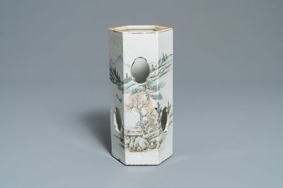 A Chinese hexagonal qianjiang cai hat 'landscape' hat stand, 19/20th C.