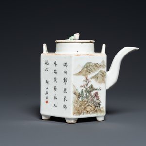 A Chinese hexagonal qianjiang cai teapot, signed and with the seal of Luo Zhonglin 羅仲林, 19/20th C. — photo 4