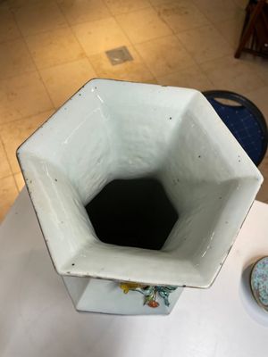 A Chinese hexagonal qianjiang cai vase, signed Hui Ru Shi 慧如氏, dated 1910 — 照片 22