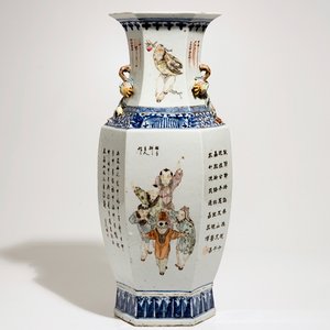 A Chinese hexagonal vase with qianjiang cai design, 19/20th C. — 照片 1
