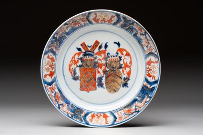 A Chinese Imari-style armorial soup plate with an alliance coat of arms of De Hoorn and Van den Berg for the Dutch market, Kangxi/Yongzheng