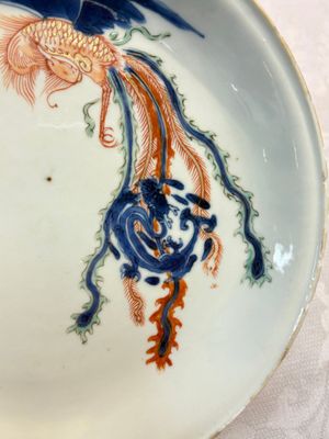 A Chinese Imari-style 'Dragon and Phoenix' plate, Kangxi — photo 4