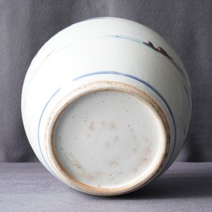 A Chinese Imari-style landscape jar, Kangxi — photo 19