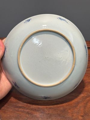 A Chinese Imari-style 'Parasol ladies' plate after Cornelis Pronk, Qianlong — photo 11