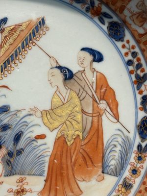 A Chinese Imari-style 'Parasol ladies' plate after Cornelis Pronk, Qianlong — photo 3
