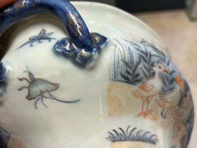 A Chinese Imari-style 'Parasol Ladies' tureen and stand after Cornelis Pronk, Qianlong, ca. 1740 — photo 20