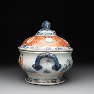 A Chinese Imari-style 'Parasol Ladies' tureen and stand after Cornelis Pronk, Qianlong, ca. 1740 — photo 7