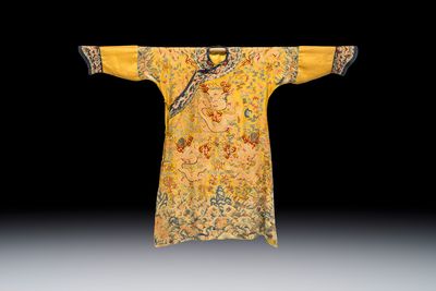 A Chinese imperial yellow-ground embroidered silk 'Nine Symbols' lady's 'Dragon' robe, 'Ji Fu' 吉服, 19th C.