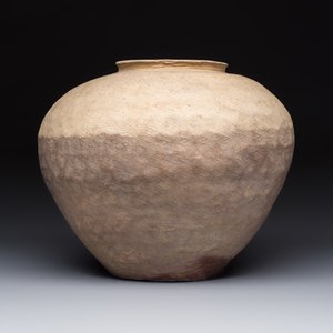 A Chinese impressed pottery jar, Warring States period or later — photo 4