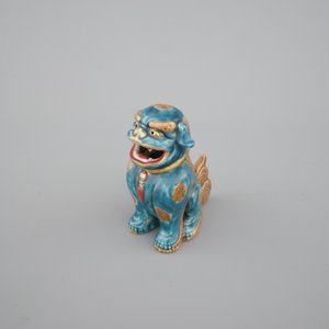 Een Chinese wierookbrander in de vorm van een hond, 18/19e eeuw — foto 2