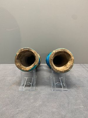 A Chinese incised white-glazed bowl and a pair of turquoise-glazed vases, Ming — photo 7