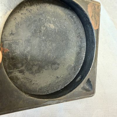 A Chinese inkstone with hongmu cover and stand, a boxwood carving, a bamboo brushpot and an incense tube — 照片 24
