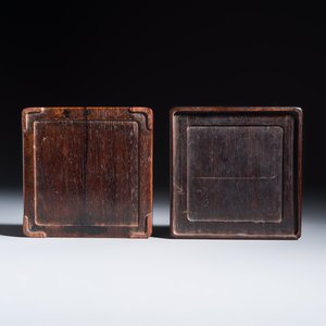 A Chinese inkstone with hongmu cover and stand, a boxwood carving, a bamboo brushpot and an incense tube — 照片 27