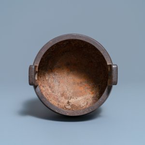 A Chinese inlaid bronze tripod censer on wooden stand, Ming — 照片 6