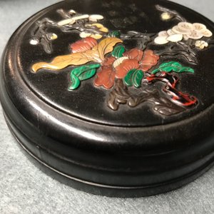 A Chinese inlaid wood seal paste box and cover with inscription, 18/19th C. — photo 10
