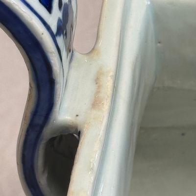 A Chinese inscribed blue and white two-handled 'Immortals' censer — foto 18