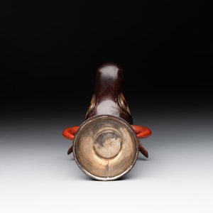 A Chinese inscribed lacquer ritual wine vessel, 'zhou si gong 周兕觥', 19/20th C. — photo 7