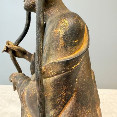 A Chinese inscribed lacquered gilt-bronze figure of a luohan — photo 7