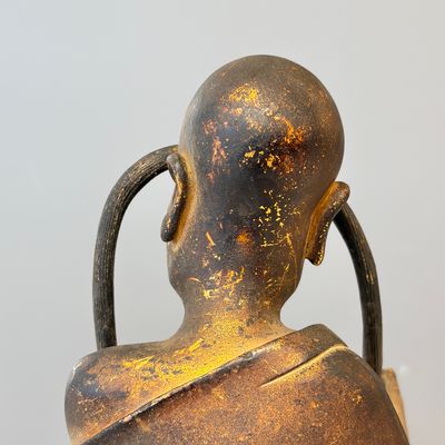 A Chinese inscribed lacquered gilt-bronze figure of a luohan — photo 11