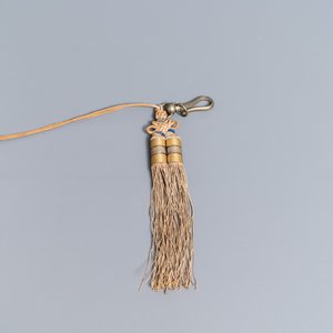A Chinese inscribed paktong metal and enamel water pipe, 19th C. — photo 11