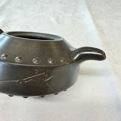A Chinese inscribed Yixing stoneware teapot with a buffalo finial — photo 4