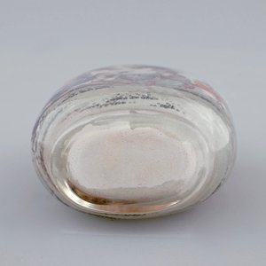 A Chinese inside-painted glass snuff bottle, 19/20th C. — photo 5