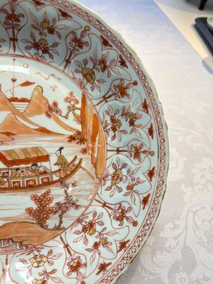 A Chinese iron-red and gilt-decorated 'Ode to the Red Cliff' dish, Kangxi — photo 6