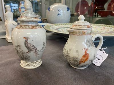 A Chinese iron-red and grisaille tea caddy and cream jug with fine pheasants, Yongzheng — 照片 10