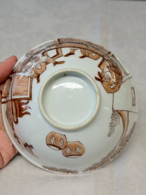A Chinese iron-red-decorated bowl with narrative design — foto 10
