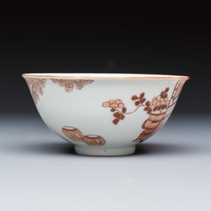 A Chinese iron-red-decorated bowl with narrative design — foto 4