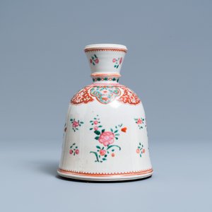 A Chinese Islamic market famille rose huqqa base with floral design, Qianlong — photo 2