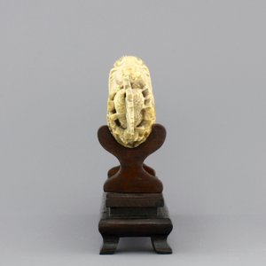 A Chinese ivory carving of a dragon on wooden stand, early 20th C. — 照片 5