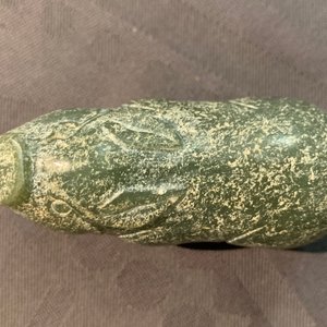A Chinese jade deer rhyton cup and a spinach green jade pig, Han or later — 照片 22
