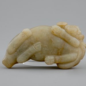 A Chinese jade group of a boy on a buffalo, 18/19th C. — photo 7
