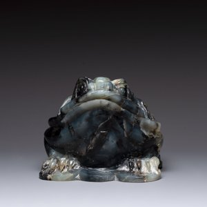 A Chinese jade group of an imperial carriage with mythical beasts and a large three-legged toad, 20th C. — foto 9