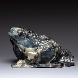 A Chinese jade group of an imperial carriage with mythical beasts and a large three-legged toad, 20th C. — foto 10