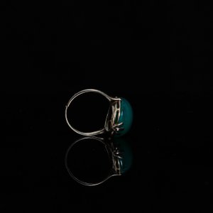 A Chinese jade-inset white gold ring, 19/20th C. — 照片 3