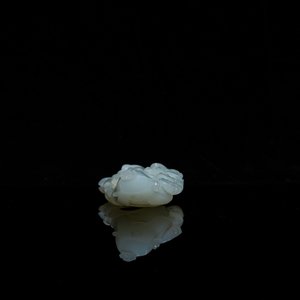 A Chinese jade 'Shou Lao with child' figure, 18th C. — 照片 5